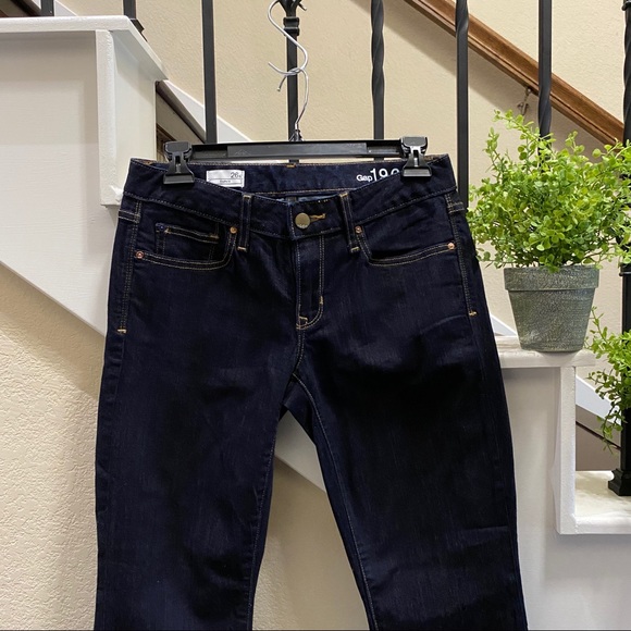 GAP - Curvy Dark Wash Jeans - Picture 5 of 14